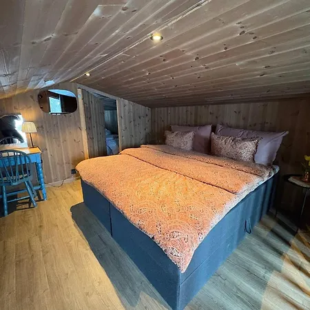 Modern Mountain Hut -great View *